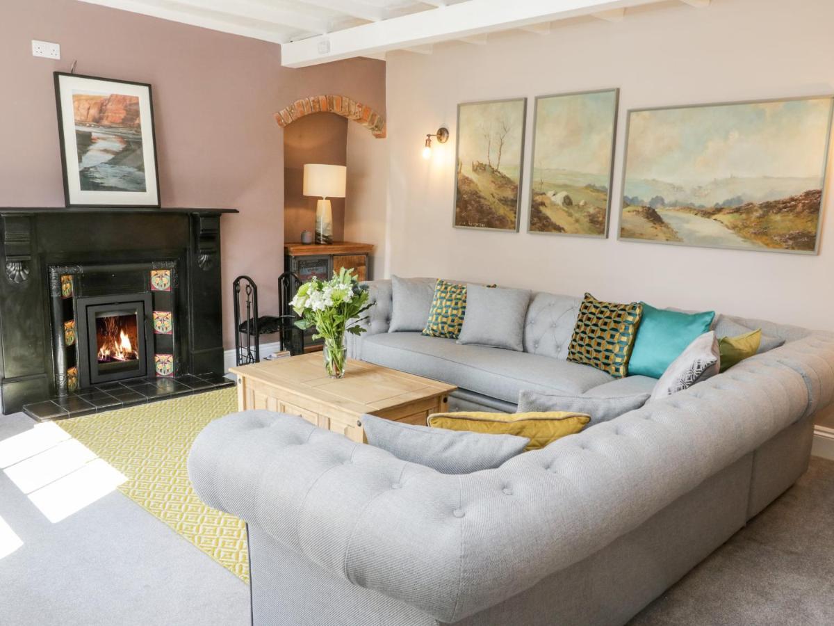 Laurel House Villa Whitby Dış mekan fotoğraf