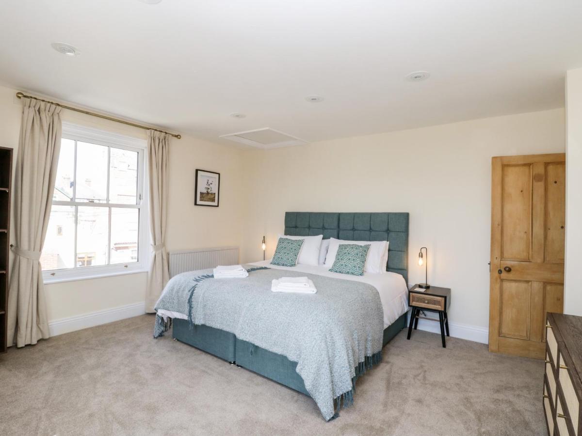 Laurel House Villa Whitby Dış mekan fotoğraf